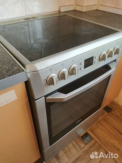 Плита электрическая Beko (стеклокерамика)