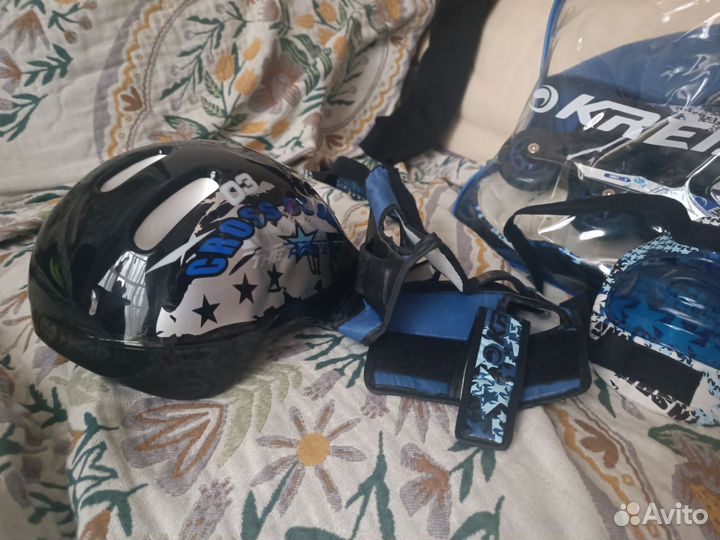 Ролики, каска, шлем в комплеете
