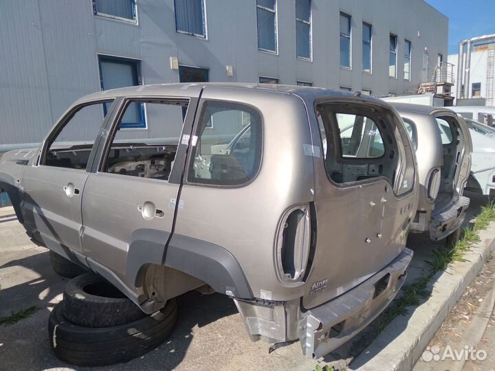 Нива трэвел кузов