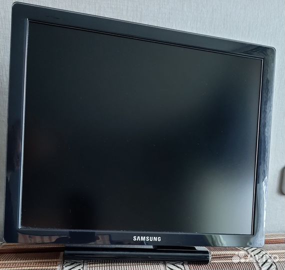 ЖК Монитор Samsung SyncMaster 971P