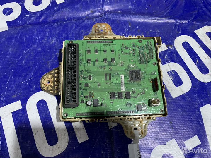 Блок предохранителей Киа Соренто Kia Sorento