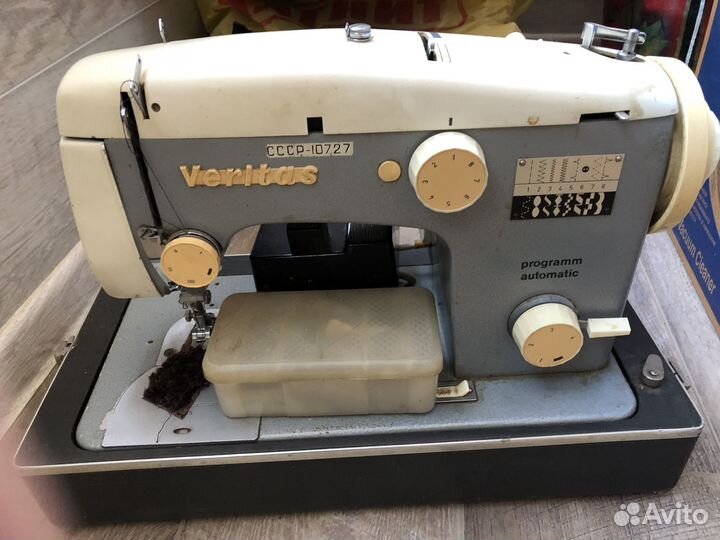 Швейная машинка Veritas