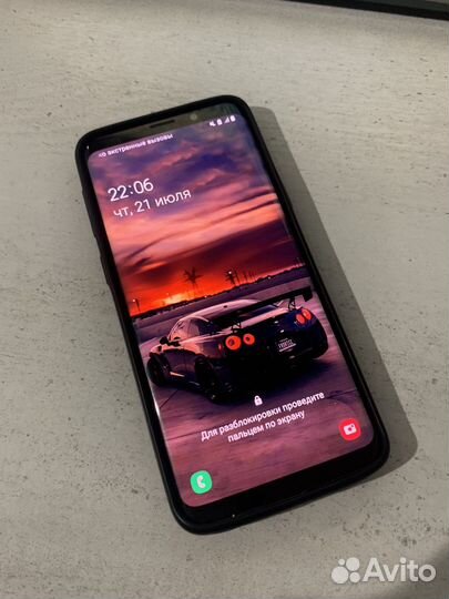 Samsung Galaxy S9, 4/64 ГБ