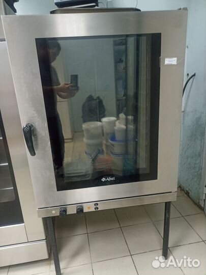 Конвекционная печь бу