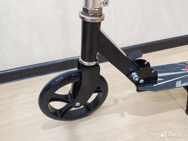 Самокат городской новый