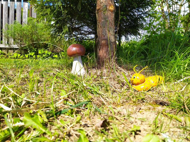 Садовая фигура гриб