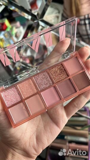 Тени для век