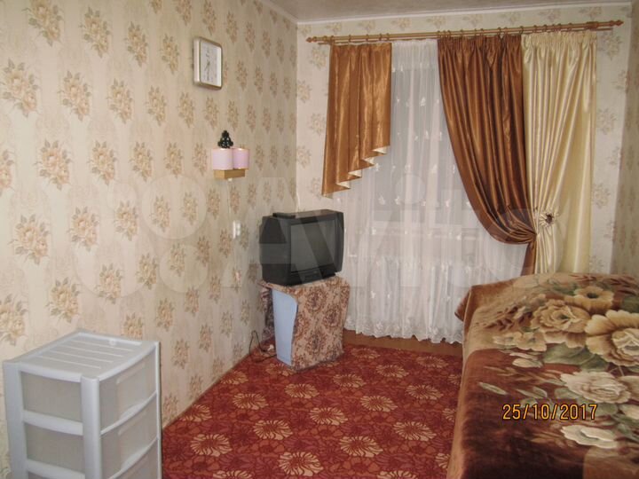 Комната 14 м² в 3-к., 4/5 эт.