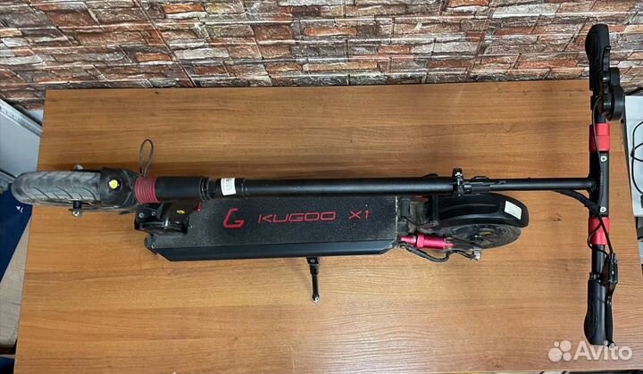 Электросамокат Kugoo X1