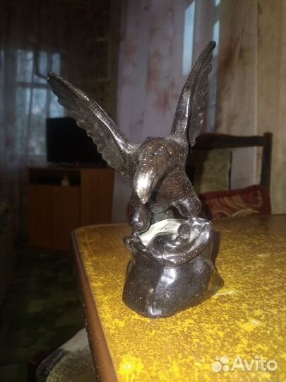Статуэтка орел СССР советский пластик