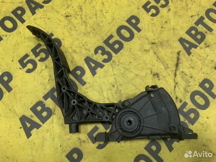 Педаль газа VW Polo