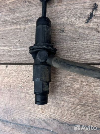 Главный цилиндр сцепления Renault Laguna 2 1.6