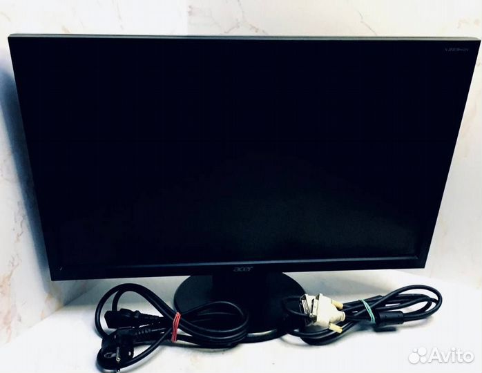 Монитор Acer V223HQV