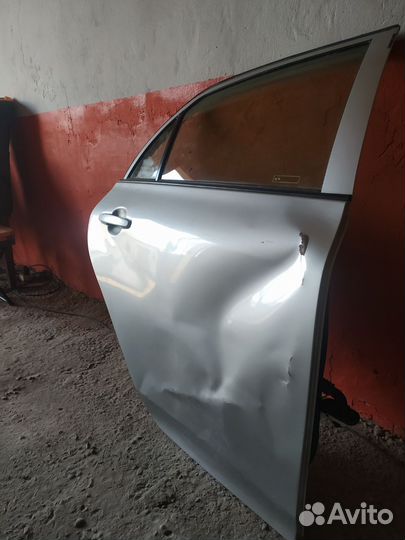 Дверь Toyota Corolla 150 задняя правая