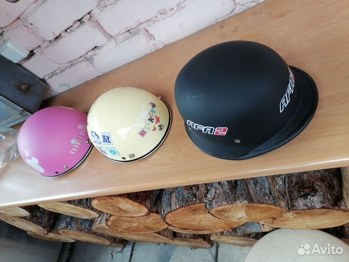 Продам мотошлемы