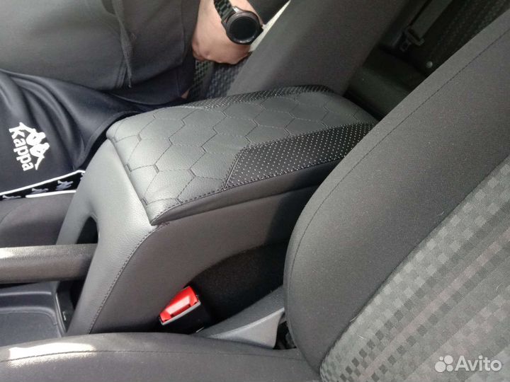 Подлокотник Поло