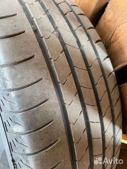 Kumho ecsta hs51 205 60 r16 с дисками BMW