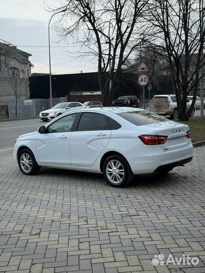 LADA Vesta 1.6 AMT, 2018, 131 800 км