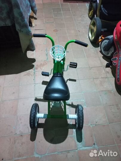 Велосипед трехколесный