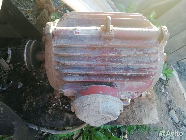 Двигатель асинхронный