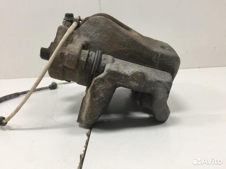 Суппорт передний левый Land Rover Range 3 LM 2002