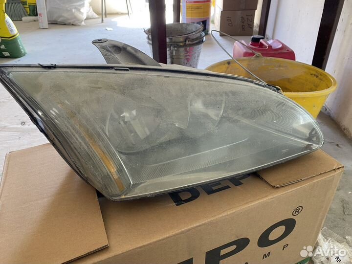 Продам фары на Ford Focus 2, до рестайлинг