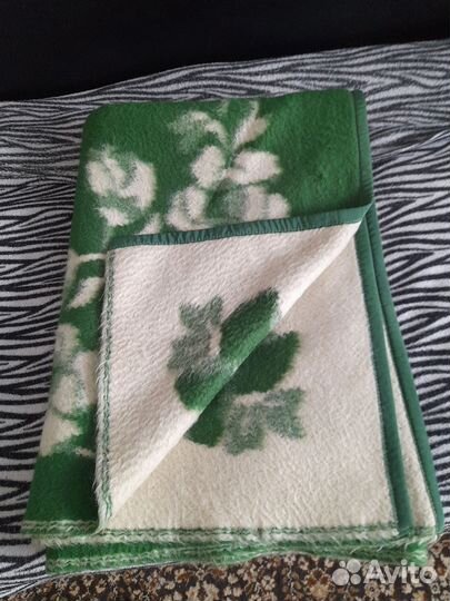 Одеяло чисто шерстяное размер 22,8