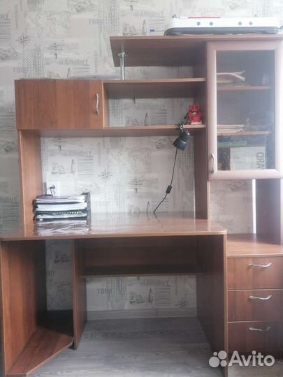 Письменный стол школьника бу