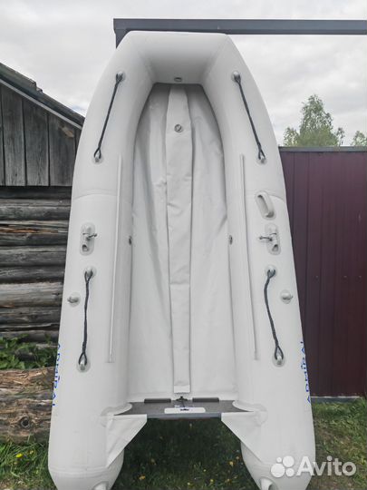 Лодка пвх Адмирал 305 classic