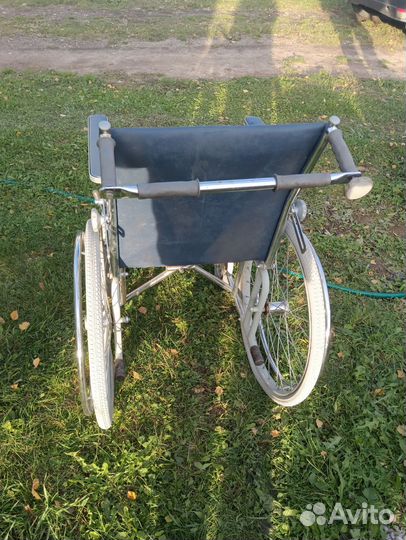 Инвалидная коляска складная бу