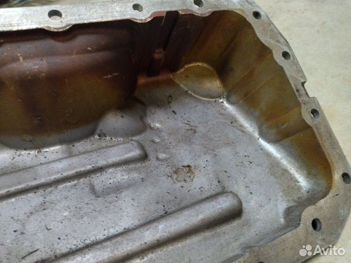 Поддон двигателя