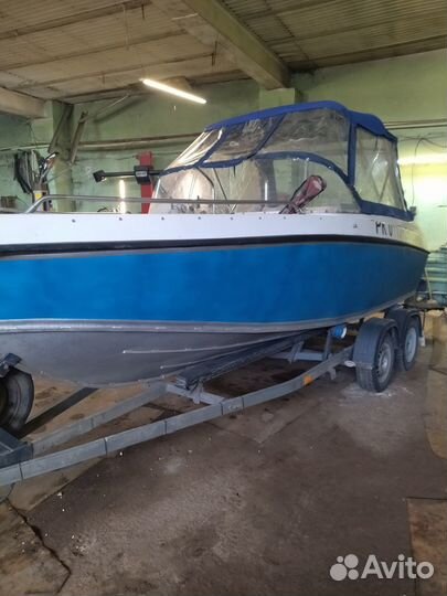 Катер Gladius sea wind 520