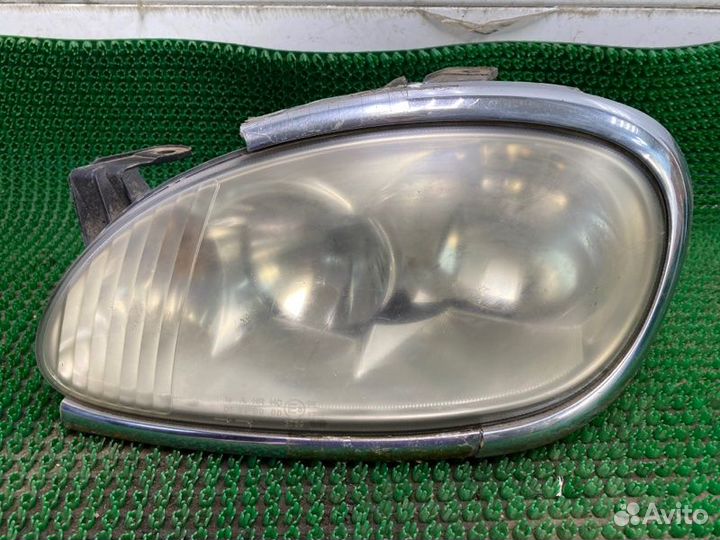Фара передняя левая Газ Волга 31105 31105 2002