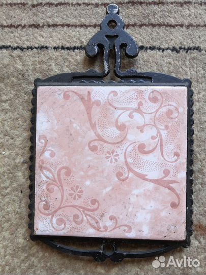 Подставка под горячее