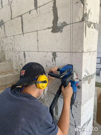 Электрик. Прокладка кабеля