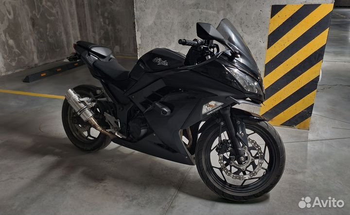 Kawasaki Ninja 300 ABS