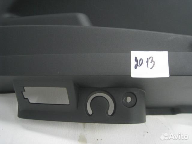 Обшивка багажника левая Renault Sandero Stepway