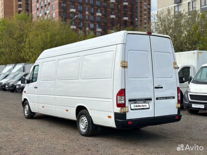Mercedes-Benz Sprinter Classic цельнометаллический, 2015