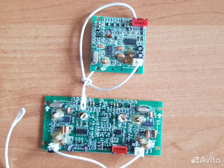 Беспроводной микрофон VR