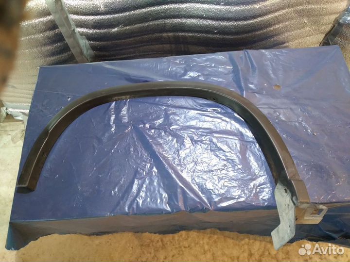 Расширитель крыла задн. прав. Nissan X-Trail 2007