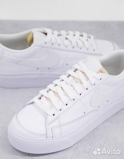Кожаные кеды на платформе Nike 43 белый