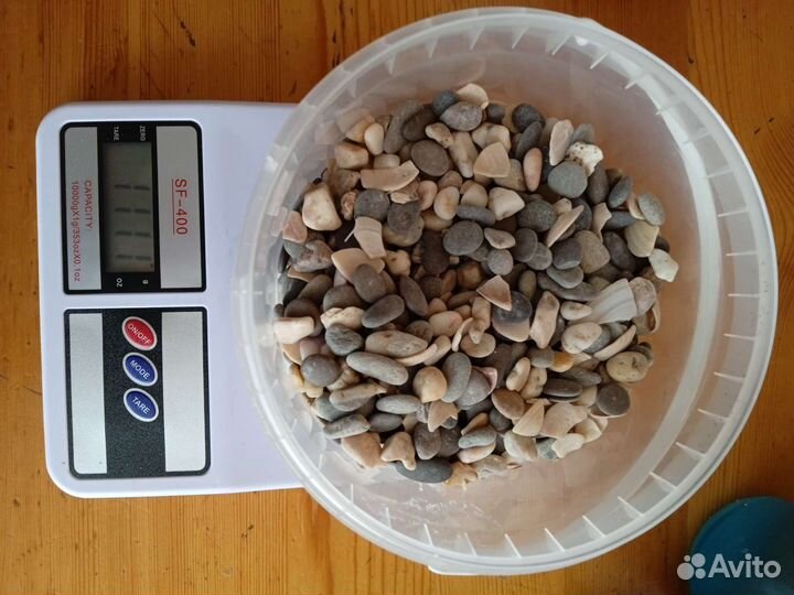 Галька морская разноцветная