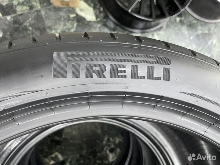 Pirelli P Zero 275/40 R21 и 315/35 R21 107Y