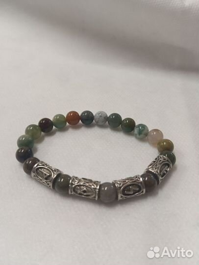 Браслет с рунами
