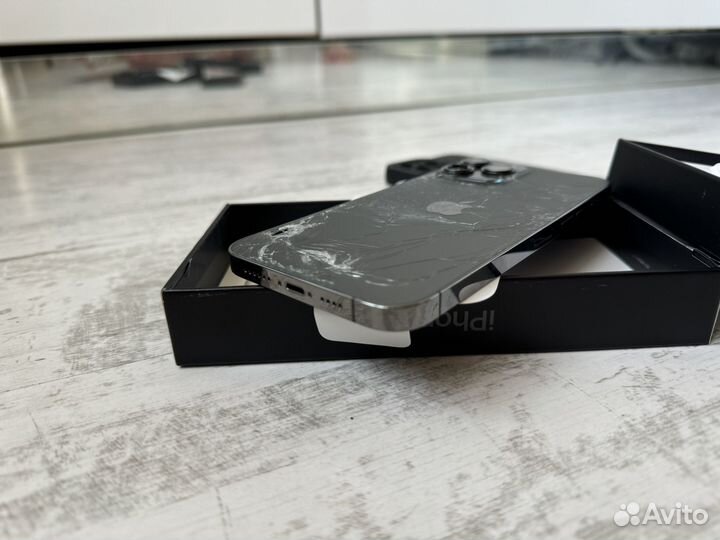 iPhone 13 Pro Max, 256 ГБ