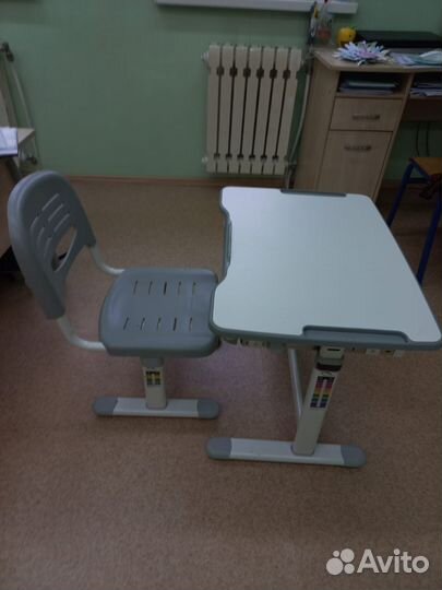 Растущая парта - трансформер и стул