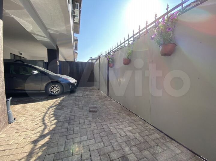 Таунхаус 160 м² на участке 1,5 сот.