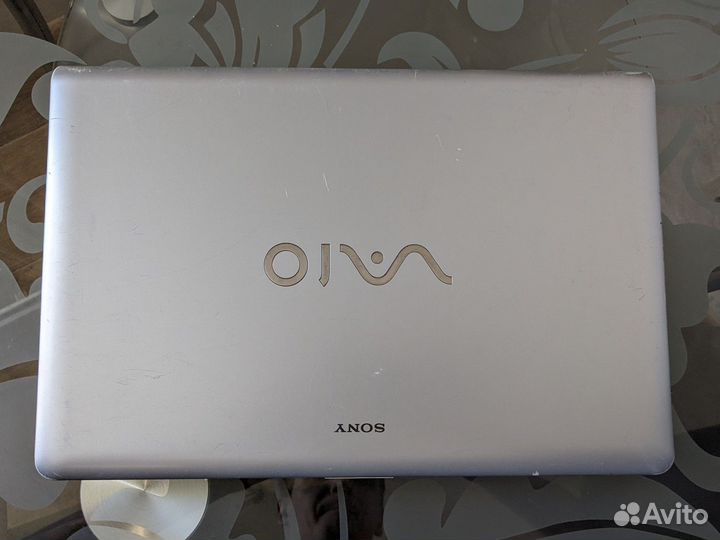 Ноутбук Sony Vaio i3