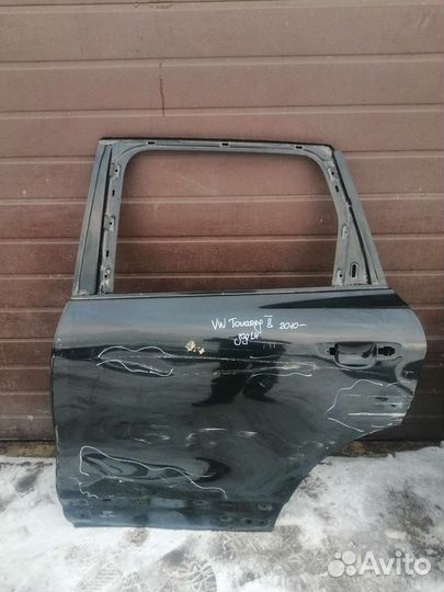 Дверь задняя левая VW Touareg 2 NF