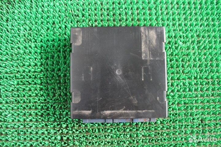 Блок управления подвеской Cadillac Escalade GMT800